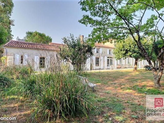 Maison vente à Saint-Jean-d'Angély, Bernay-saint-martin