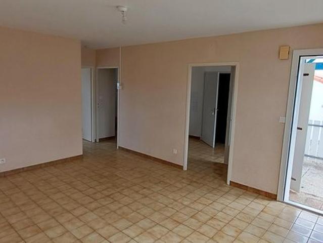 Maison vente à Fontenay-le-Comte, Vouillé-les-marais