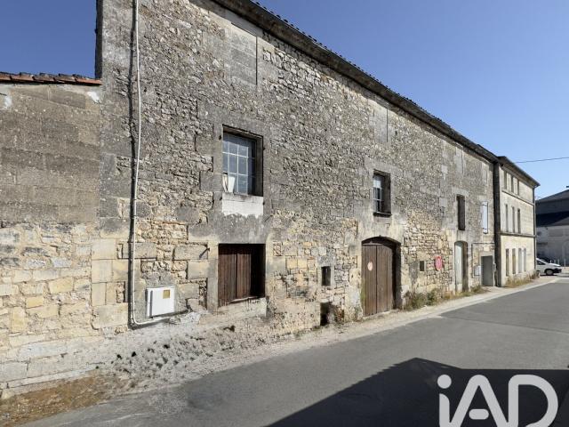 Maison vente à Cognac, Châteauneuf-sur-charente