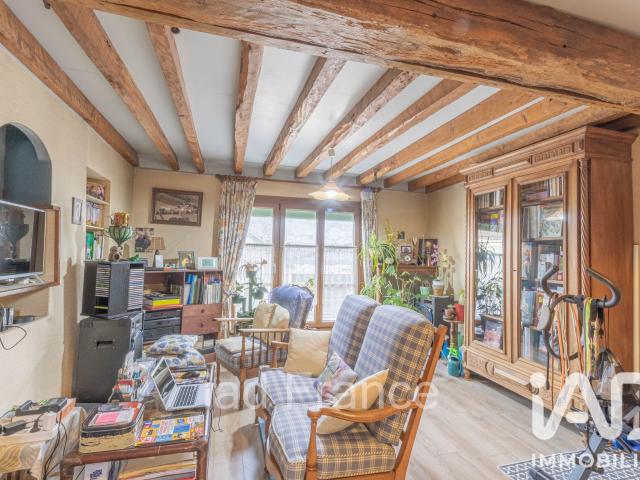 Maison vente à Saint-Germain-en-Laye, Maule