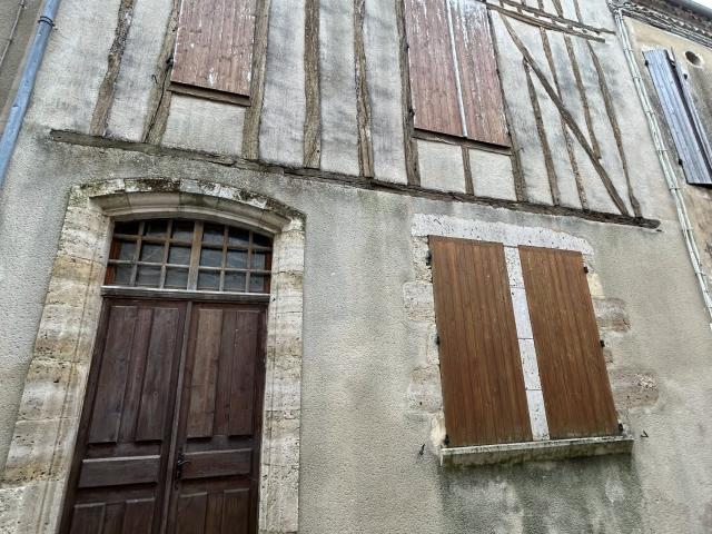 Maison vente à Nérac, Mézin