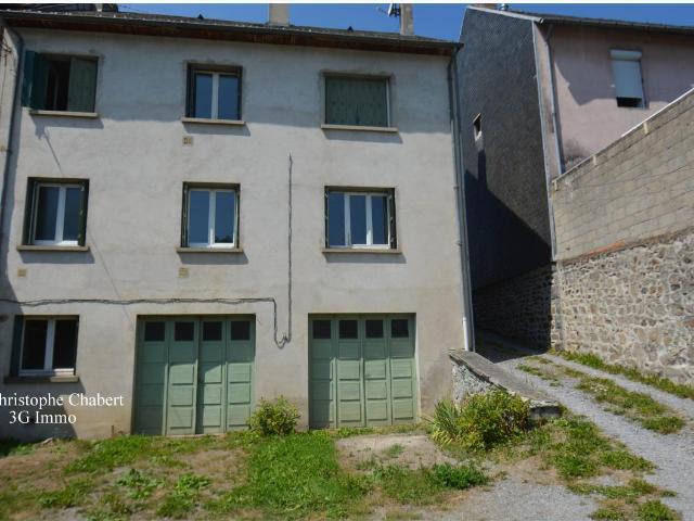 Maison vente à Aubusson, La Courtine