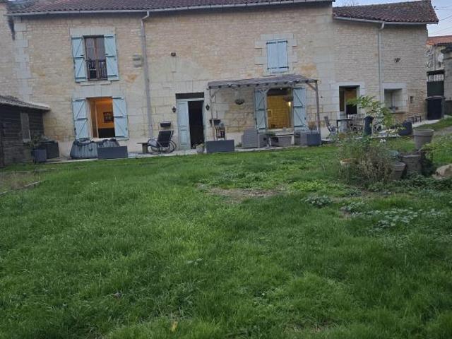 Maison vente à Châtellerault, Glénouze