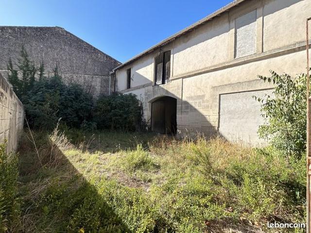 Maison vente à Nîmes, Calvisson