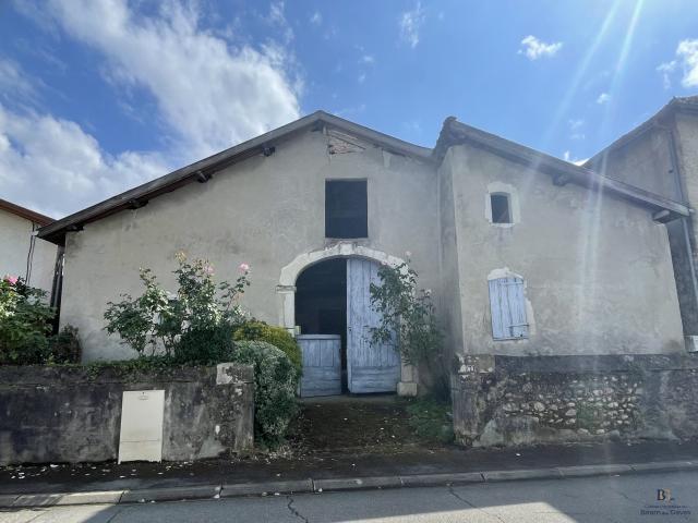 Maison vente à Oloron-Sainte-Marie, Salies-de-béarn