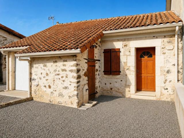 Maison location à Confolens, Exideuil