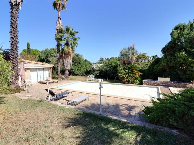 Maison vente à Lodève, Saint-vincent-de-barbeyrargues
