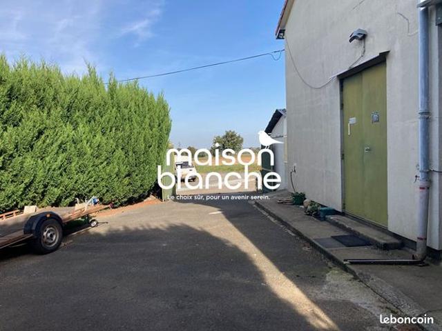 Maison vente à Parthenay, Fomperron