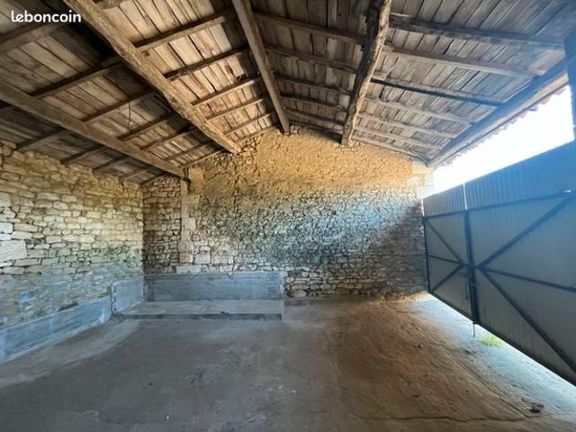 Maison vente à Pont-l'abbé-d'arnoult