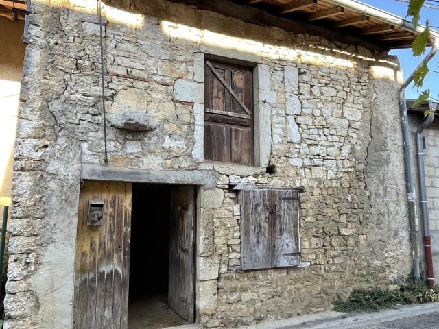 Maison vente à Planches, Neuville-sur-ain