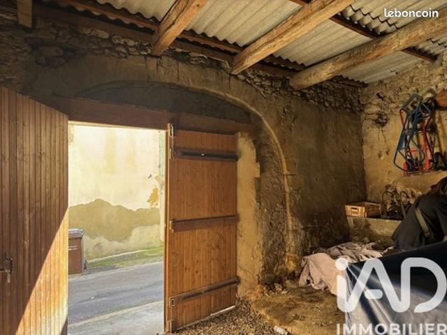 Maison vente à Nîmes, Fournès
