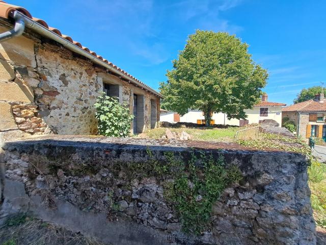 Maison vente à Montmorillon, Availles-limouzine