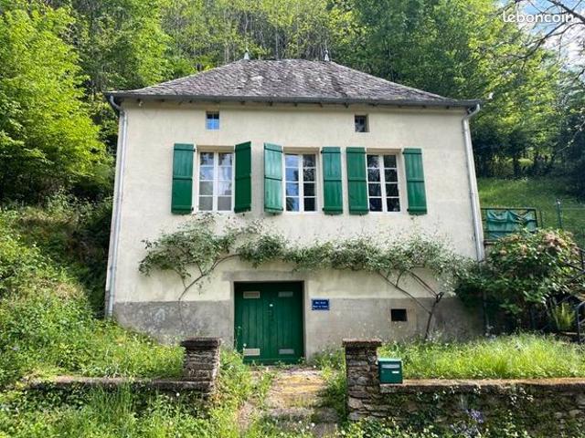 Maison vente à Figeac, Laval-de-cère