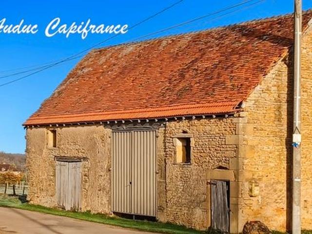 Maison vente à Charolles, Saint-julien-de-civry