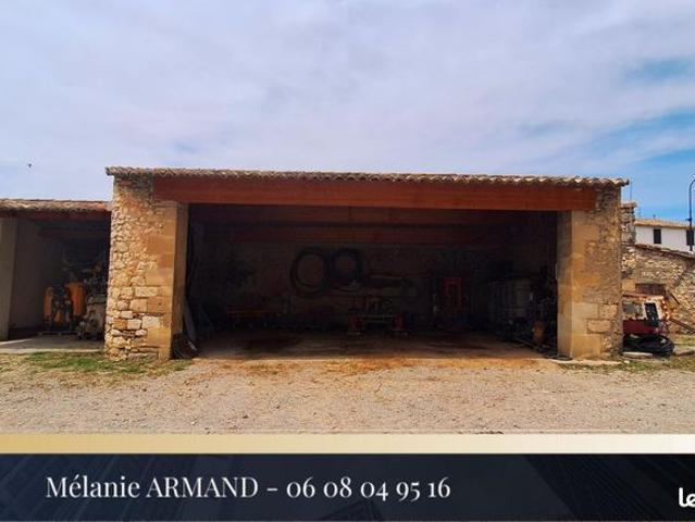 Maison vente à Nîmes, Combas