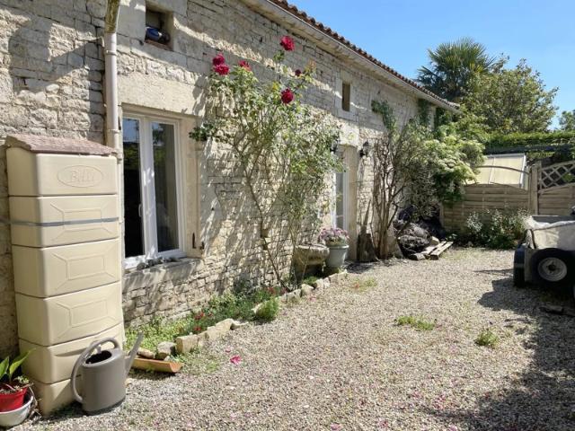 Maison vente à Confolens, Fouqueure