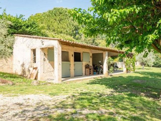 Maison vente à Apt, La Tour-d'aigues