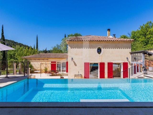 Maison vente à Carpentras, Le Beaucet