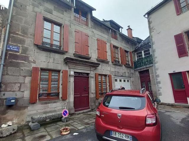 Maison vente à Murat, Cantal
