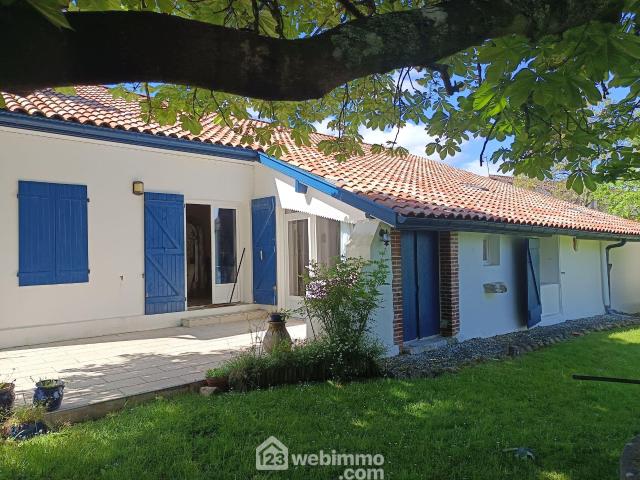 Maison vente à Bélus
