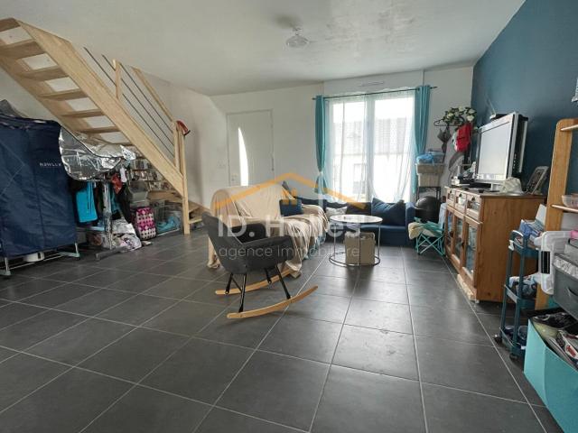 Maison vente à Château-Gontier, Mée