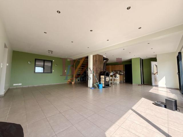 Maison location à Ussel, Valiergues