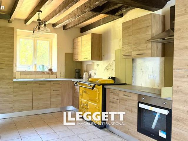 Maison vente à Mayenne, Madré