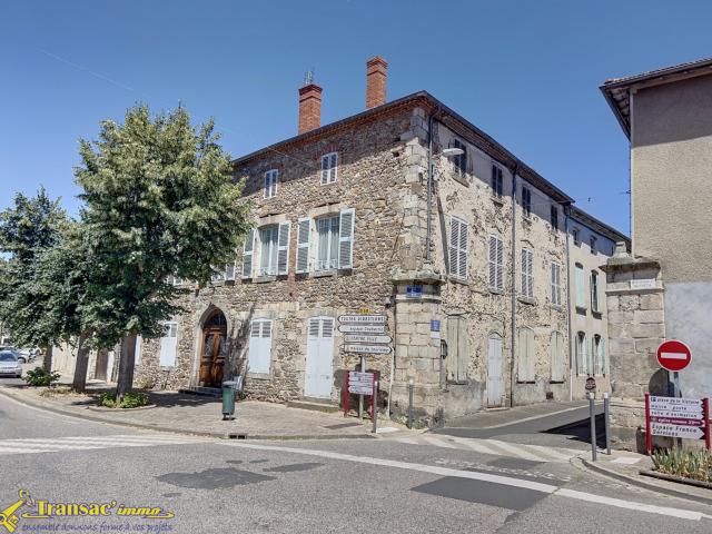 Maison vente à Thiers, Courpière