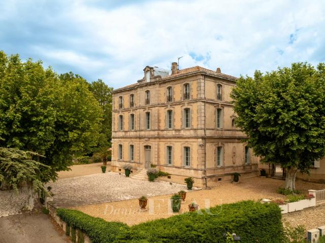 Maison vente à Nîmes, Lirac