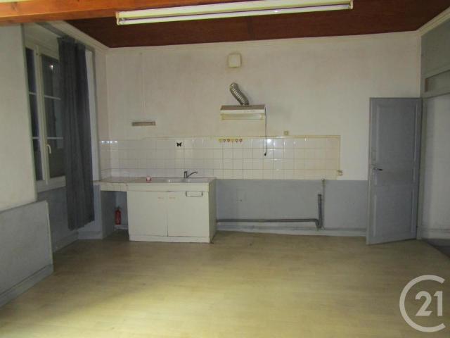 Maison vente à Niort, Chef-boutonne