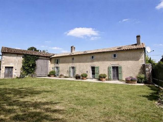 Maison vente à Montmorillon, Chaunay