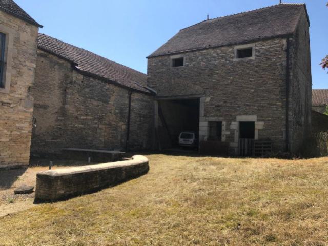 Maison vente à Dijon, Pichanges
