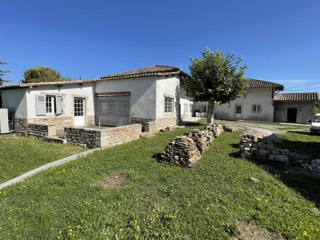 Maison vente à Bourg-en-Bresse, Grièges