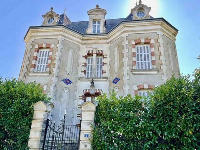 Maison vente à Montmorillon, Charroux