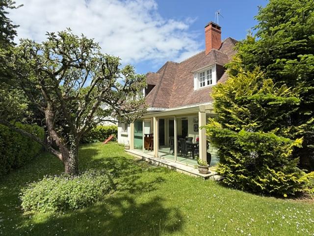 Maison vente à France métropolitaine, Saint-léonard
