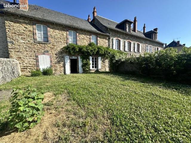 Maison vente à Saint-Flour, Ruynes-en-margeride