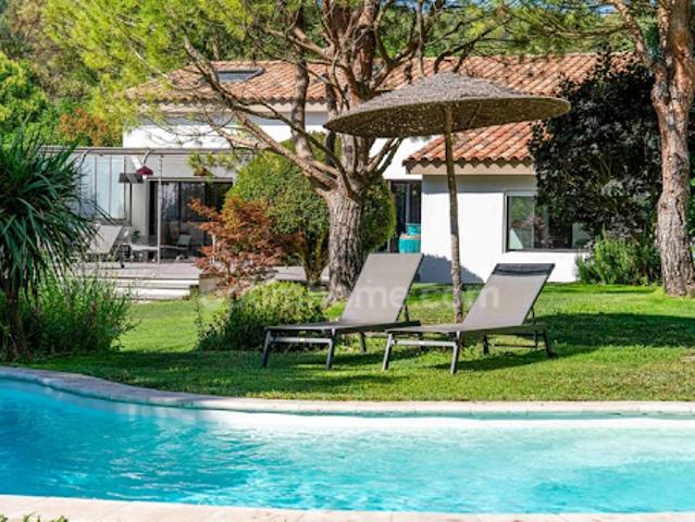 Maison vente à Aix-en-Provence, Cabriès