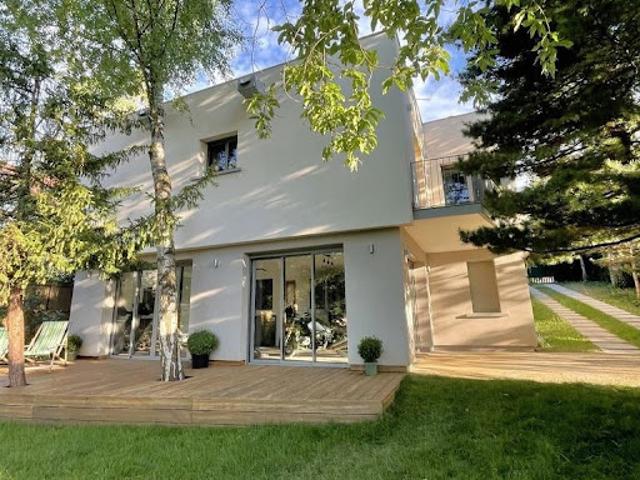 Maison vente à Nanterre, Vaucresson