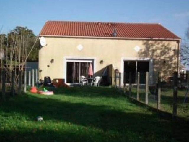 Maison location à Le Fournas, Saint-Sauveur