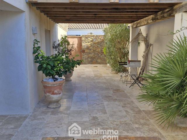 Maison vente à Arles, Saintes-maries-de-la-mer