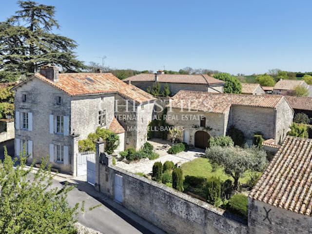 Maison vente à Confolens, Tusson