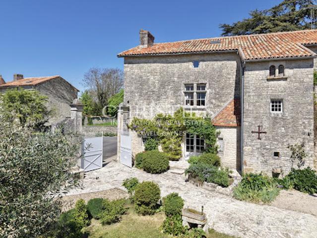 Maison vente à Confolens, Tusson