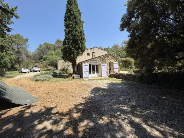 Maison location à Aix-en-Provence, Rognes