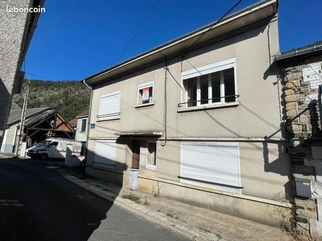 Maison vente à Charleville-Mézières, Laifour