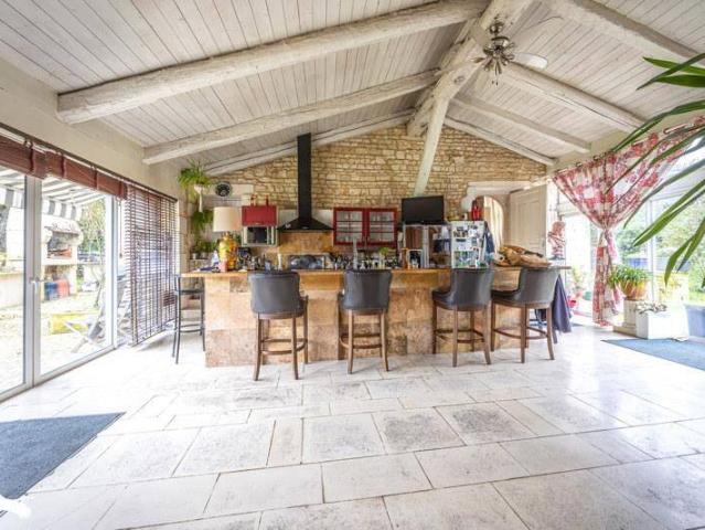 Maison vente à Montroy