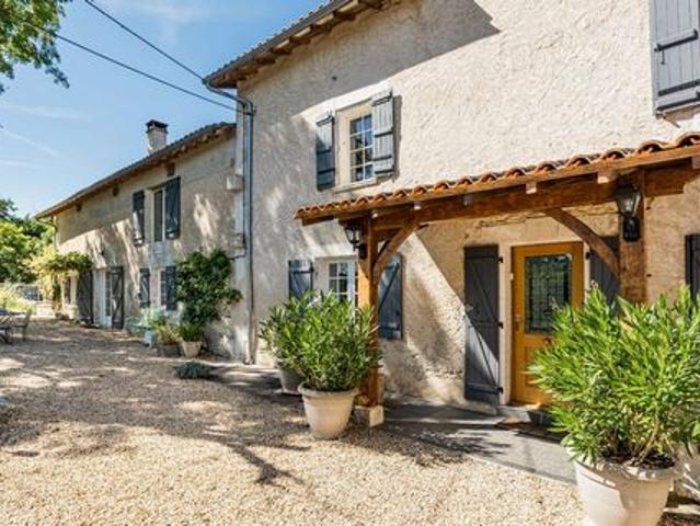 Maison vente à Nontron, Brantôme