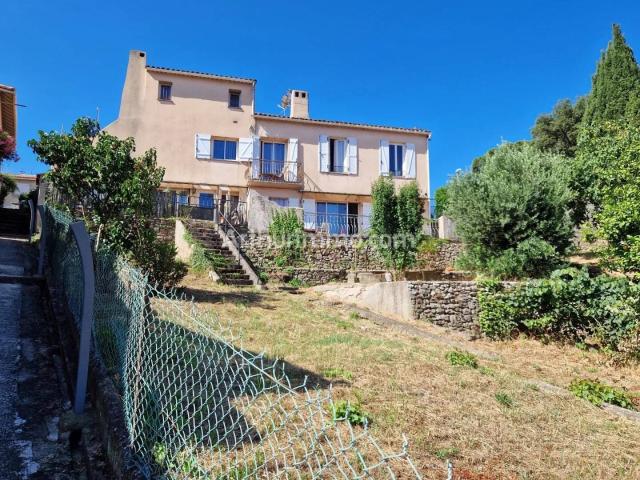 Maison vente à Arrondissement de Draguignan, Sainte-maxime