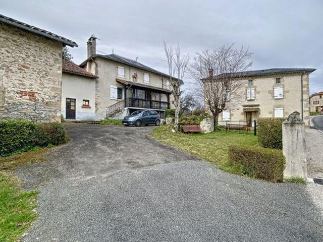 Maison vente à Figeac, Latronquière