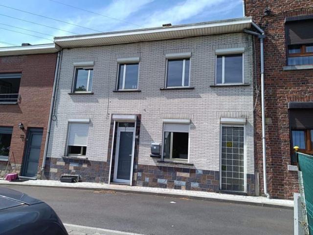 Maison location à Saint-nicolas, Wallonie