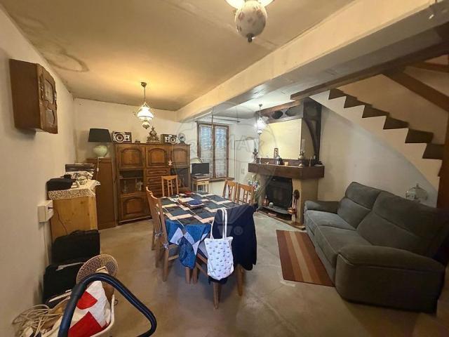 Maison vente à Sens, Champigny